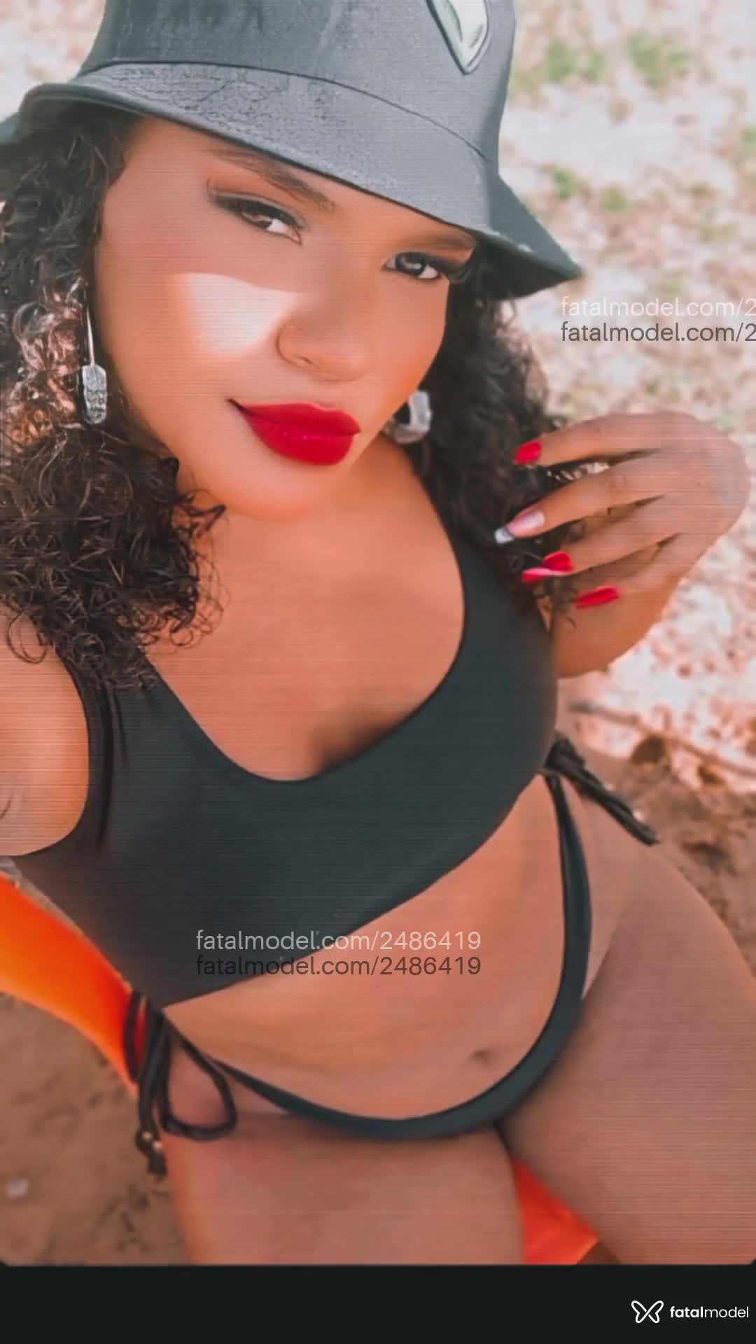 Acompanhante mulher loira (o) de olhos pretos em Arapiraca Acompanhante mulher loira (o) de olhos pretos em Arapiraca - Mary