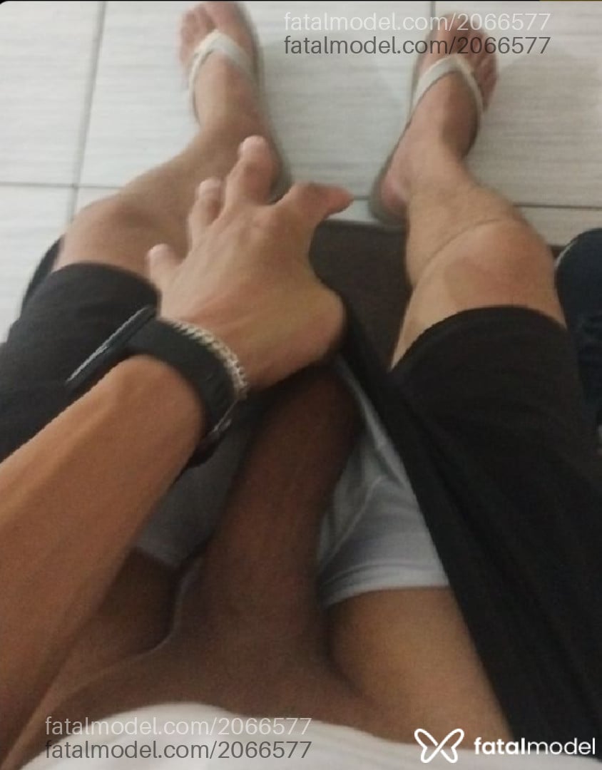 Acompanhante homem com cabelo castanho de olhos castanhos em Paraty - Adrian