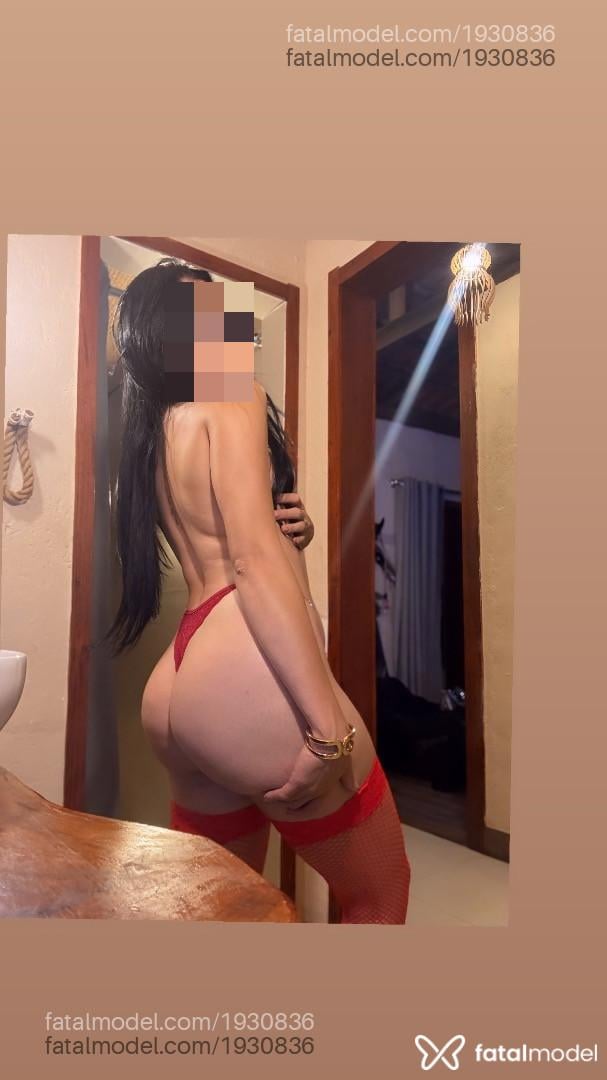 Acompanhante mulher morena (o) de olhos pretos - Brenda Acompanhante mulher morena (o) de olhos pretos - Brenda