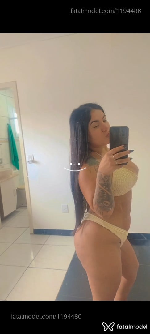 Acompanhante mulher morena (o) de olhos castanhos em Veranópolis Acompanhante mulher morena (o) de olhos castanhos em Veranópolis - Samy Martins