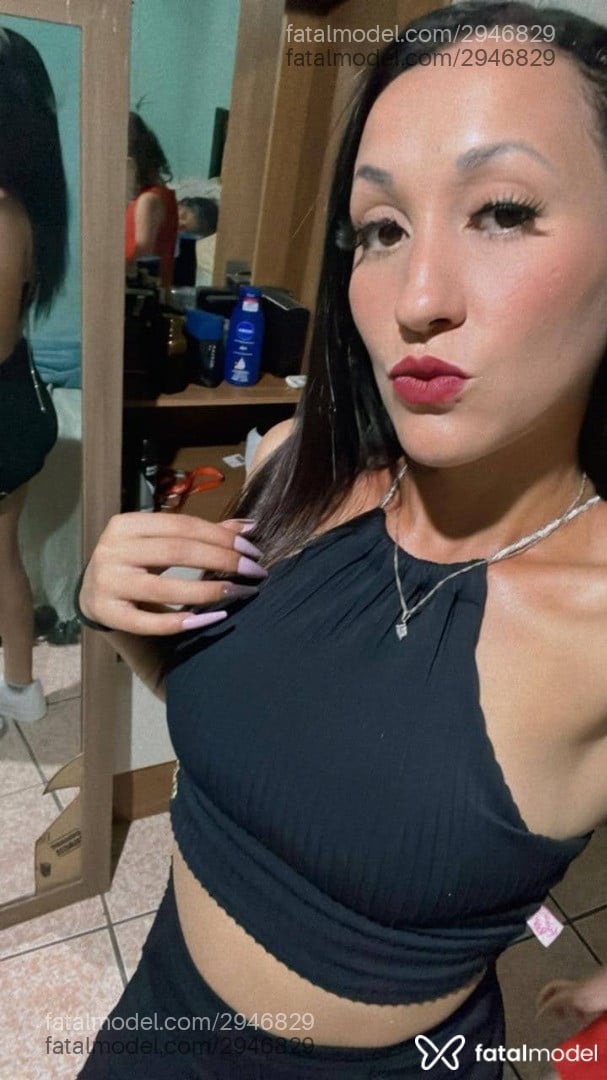 Acompanhante mulher morena (o) de olhos pretos em Cachoeirinha - Rayssa