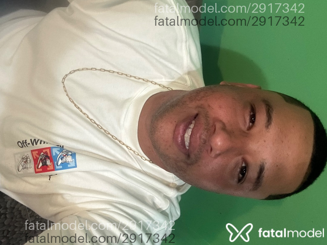 Acompanhante homem morena (o) de olhos castanhos em Macaé - David