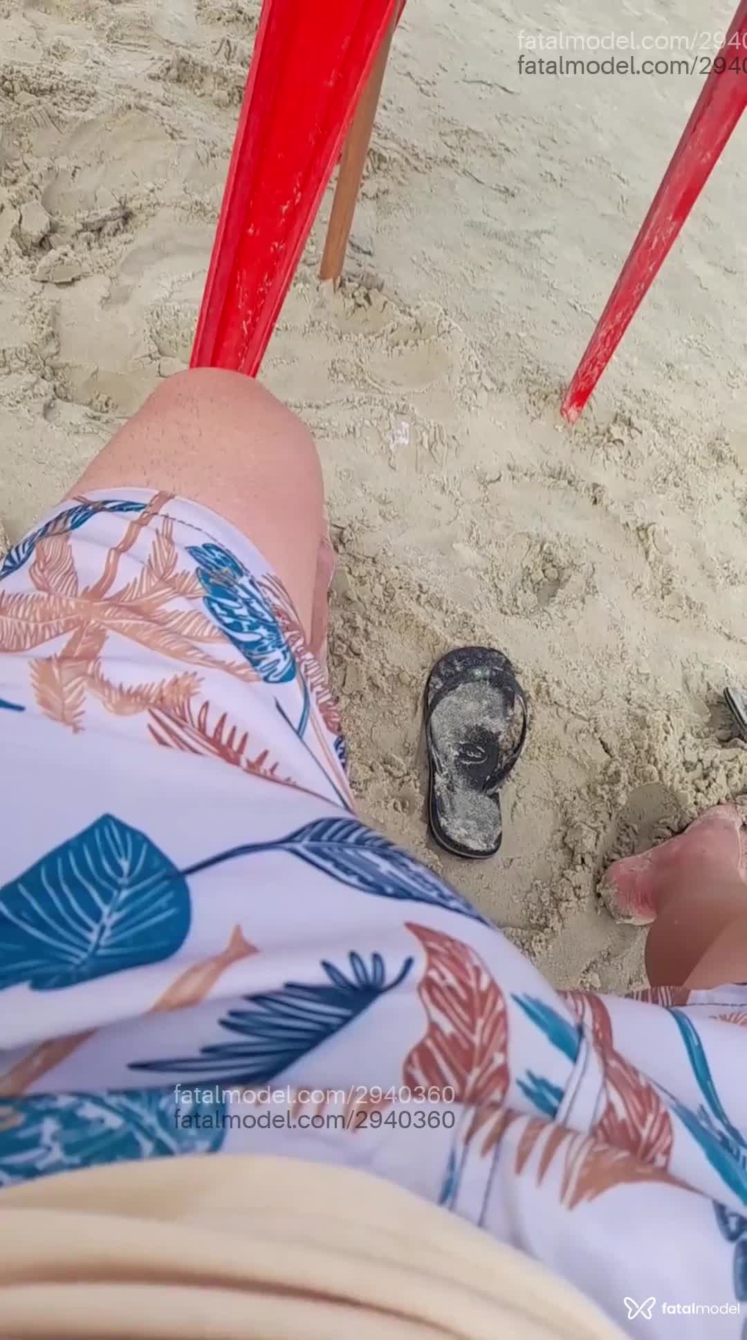 Acompanhante homem com cabelo castanho de olhos castanhos em Tramandaí Acompanhante homem com cabelo castanho de olhos castanhos em Tramandaí - Thiago