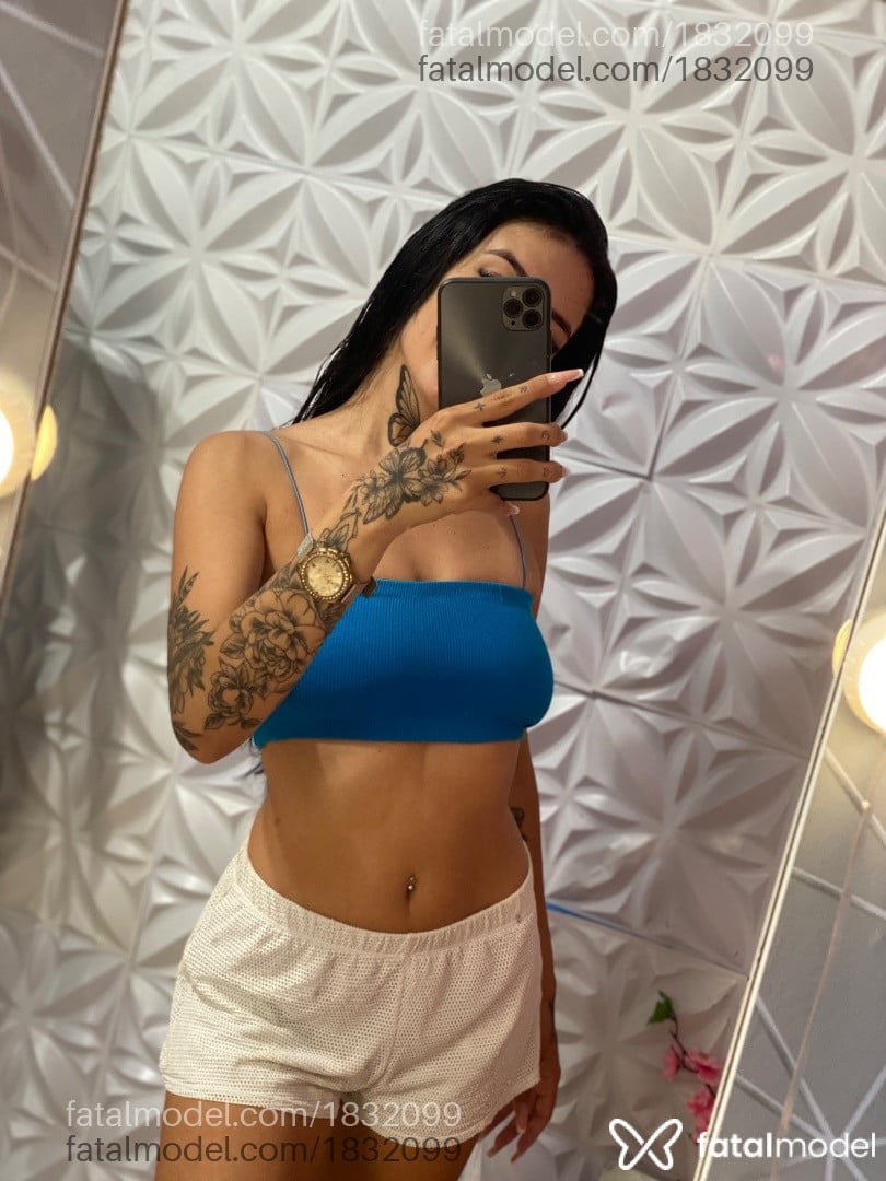 Acompanhante mulher morena (o) de olhos castanhos em Balneário Camboriú - Estela Lopez