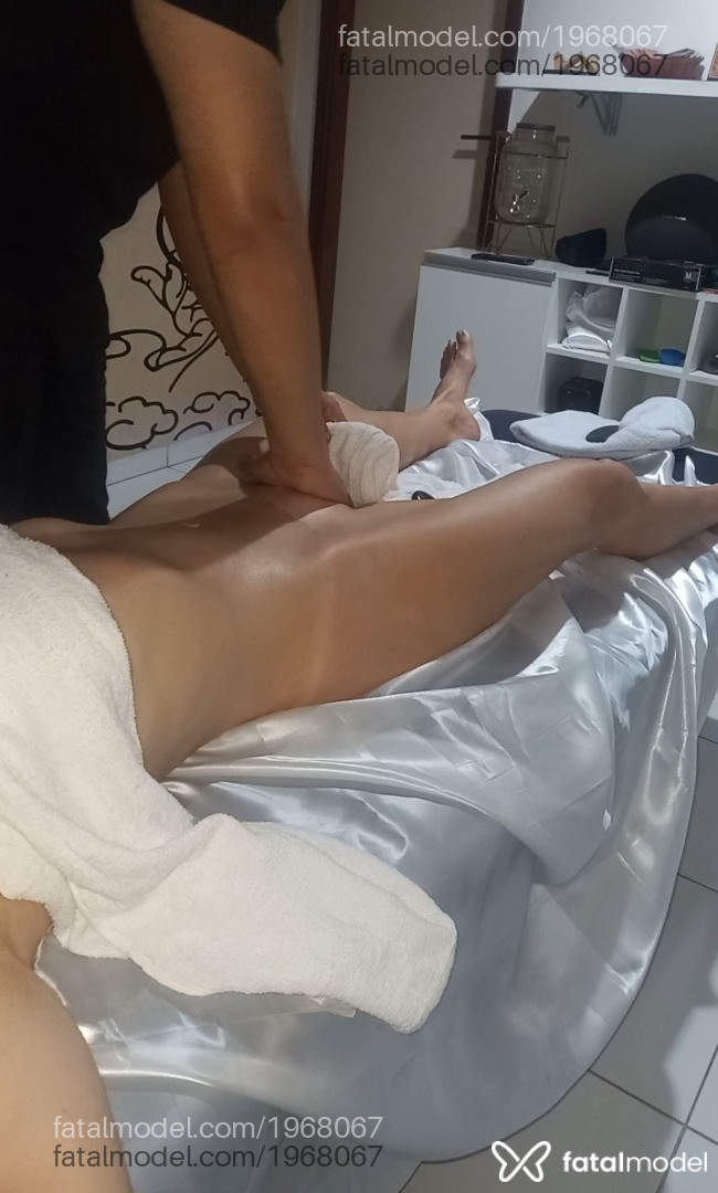 Acompanhante homem morena (o) de olhos castanhos - Rodrigues