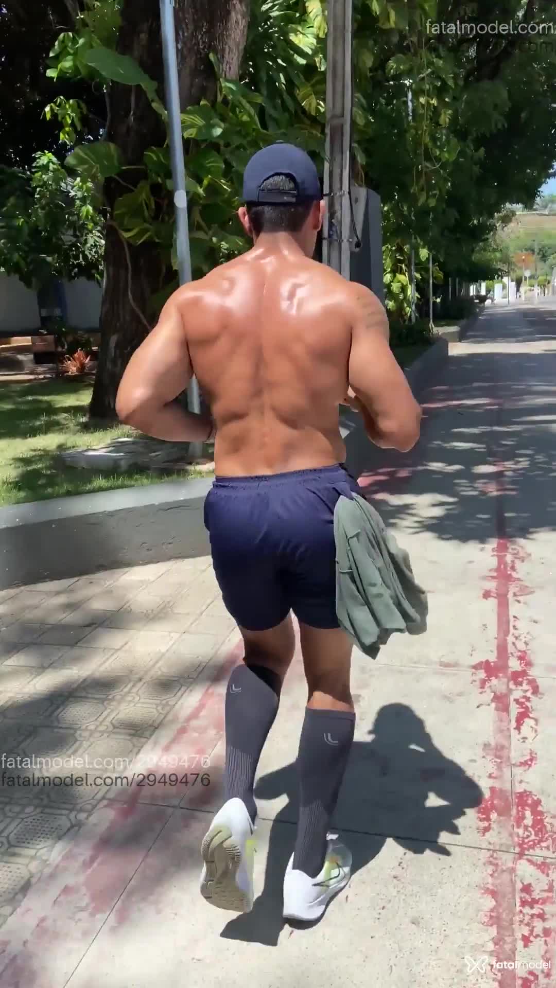 Acompanhante homem morena (o) de olhos castanhos em Fortaleza - Felipão