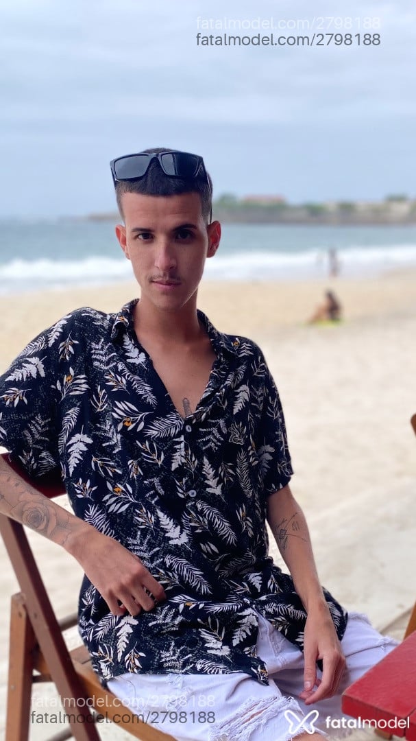 Acompanhante homem morena (o) de olhos mel em Belo Horizonte Acompanhante homem morena (o) de olhos mel em Belo Horizonte - Pitter Silva