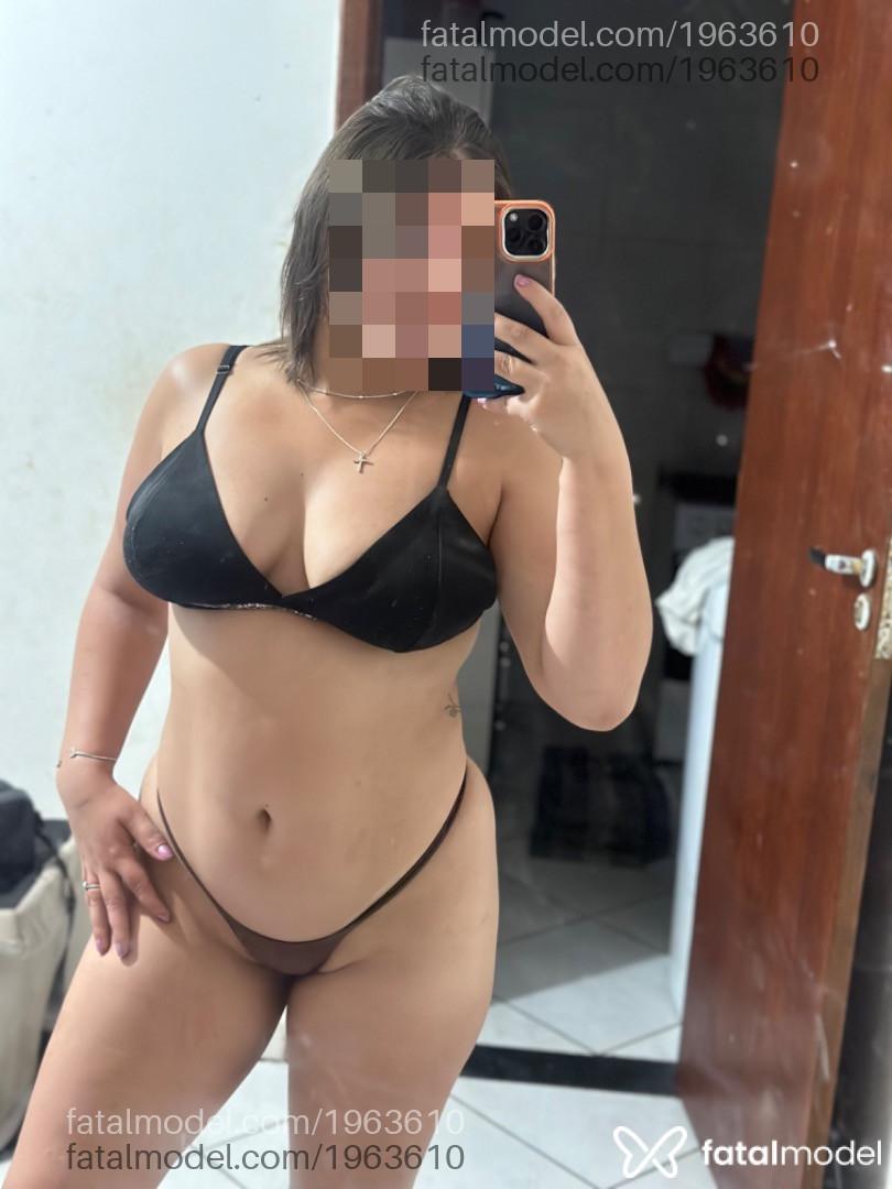Acompanhante mulher com cabelo castanho de olhos castanhos - Gabriela alves