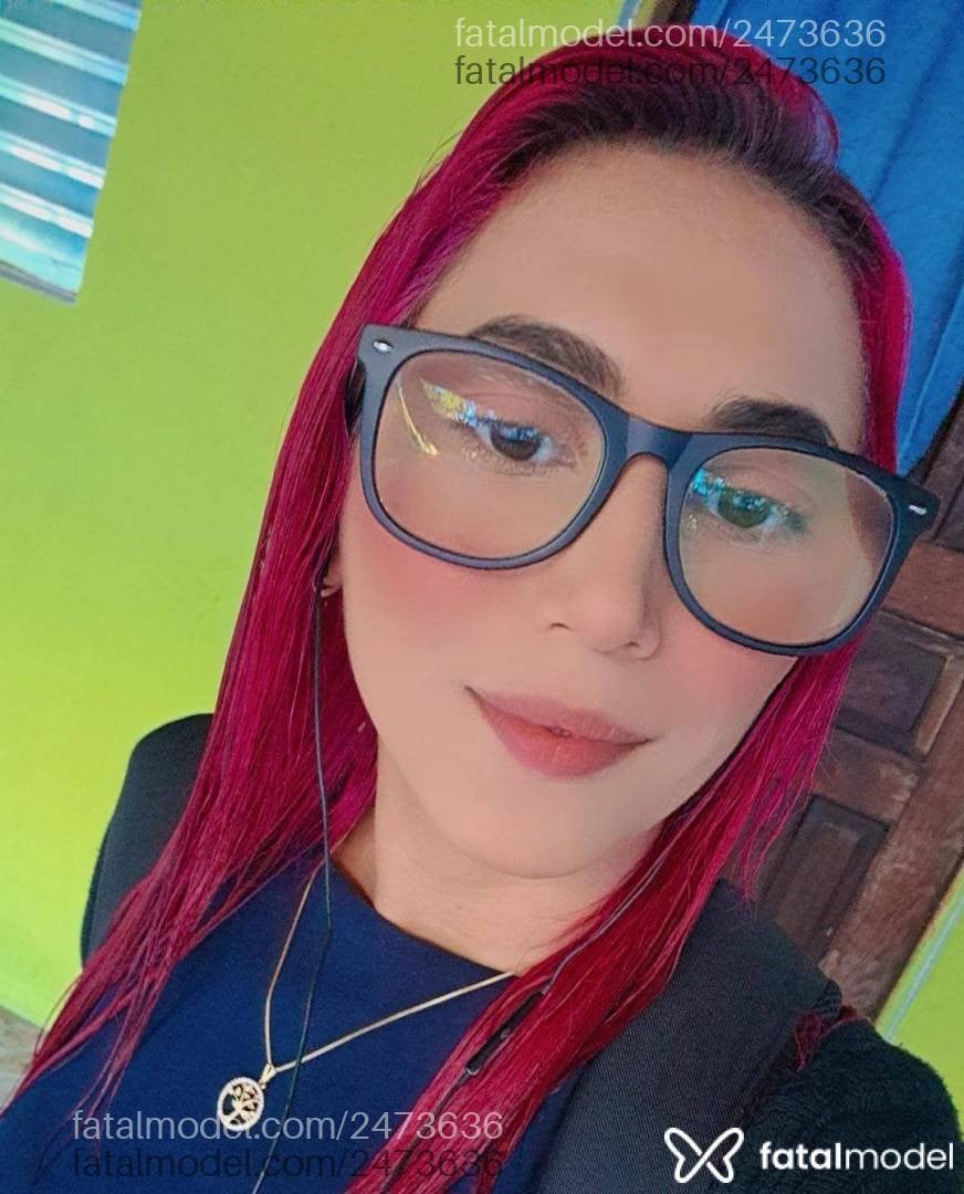 Acompanhante mulher morena (o) de olhos castanhos em São Paulo - Pikenah