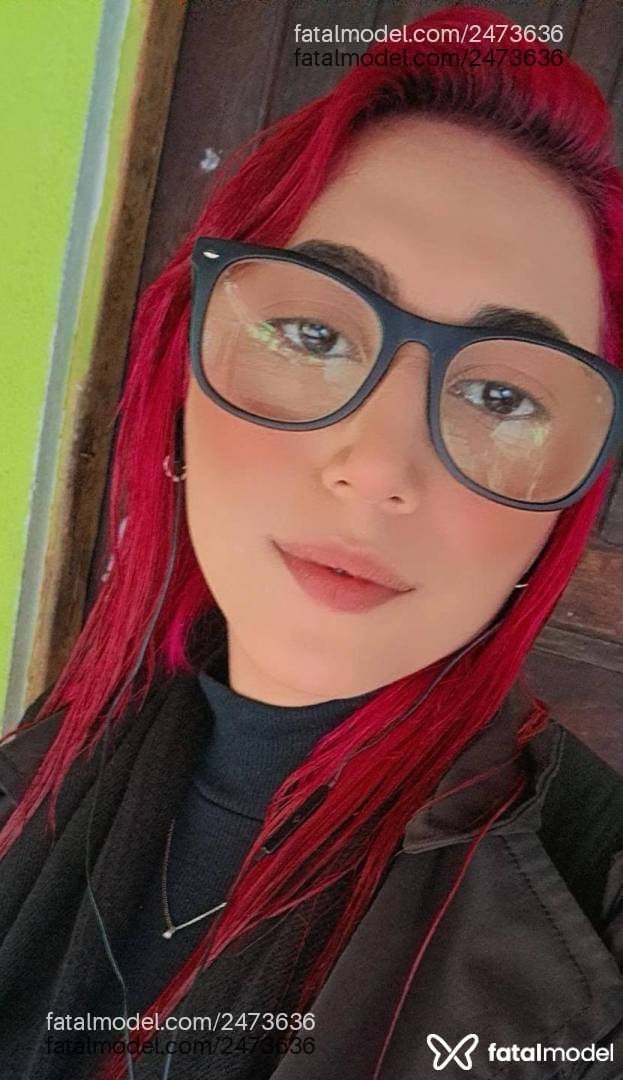Acompanhante mulher morena (o) de olhos castanhos em São Paulo - Pikenah