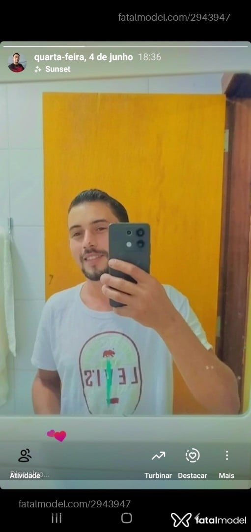 Acompanhante homem com cabelo castanho de olhos castanhos em Sorriso - Bruno