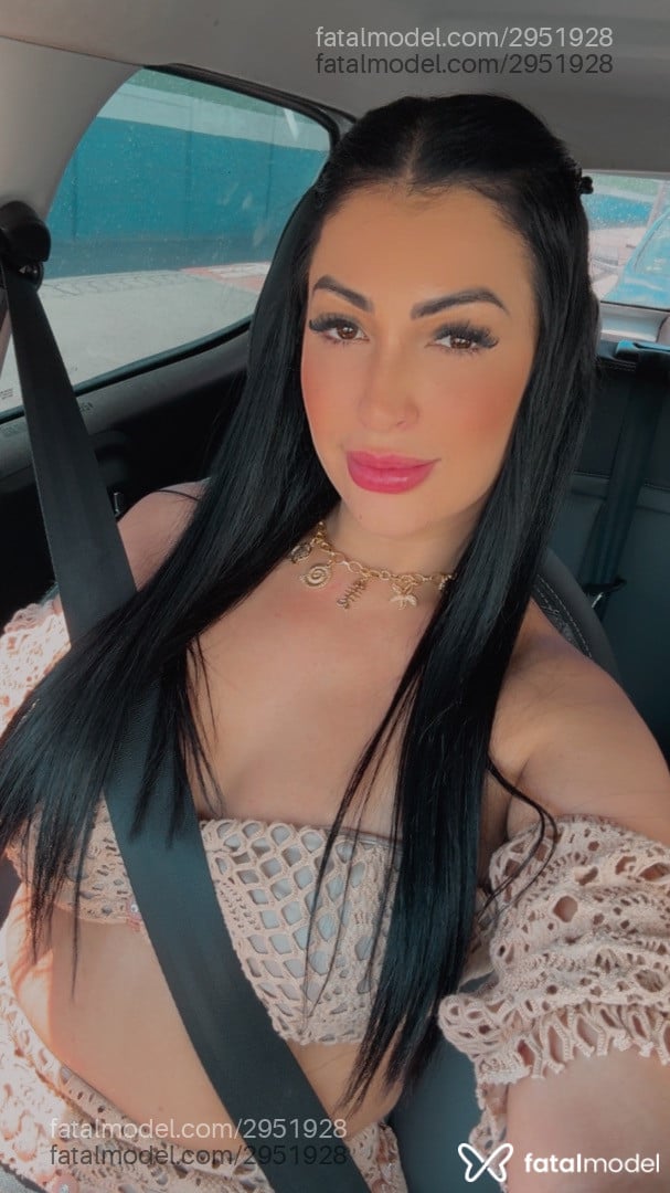 Acompanhante mulher morena (o) de olhos pretos em Florianópolis - Antonella