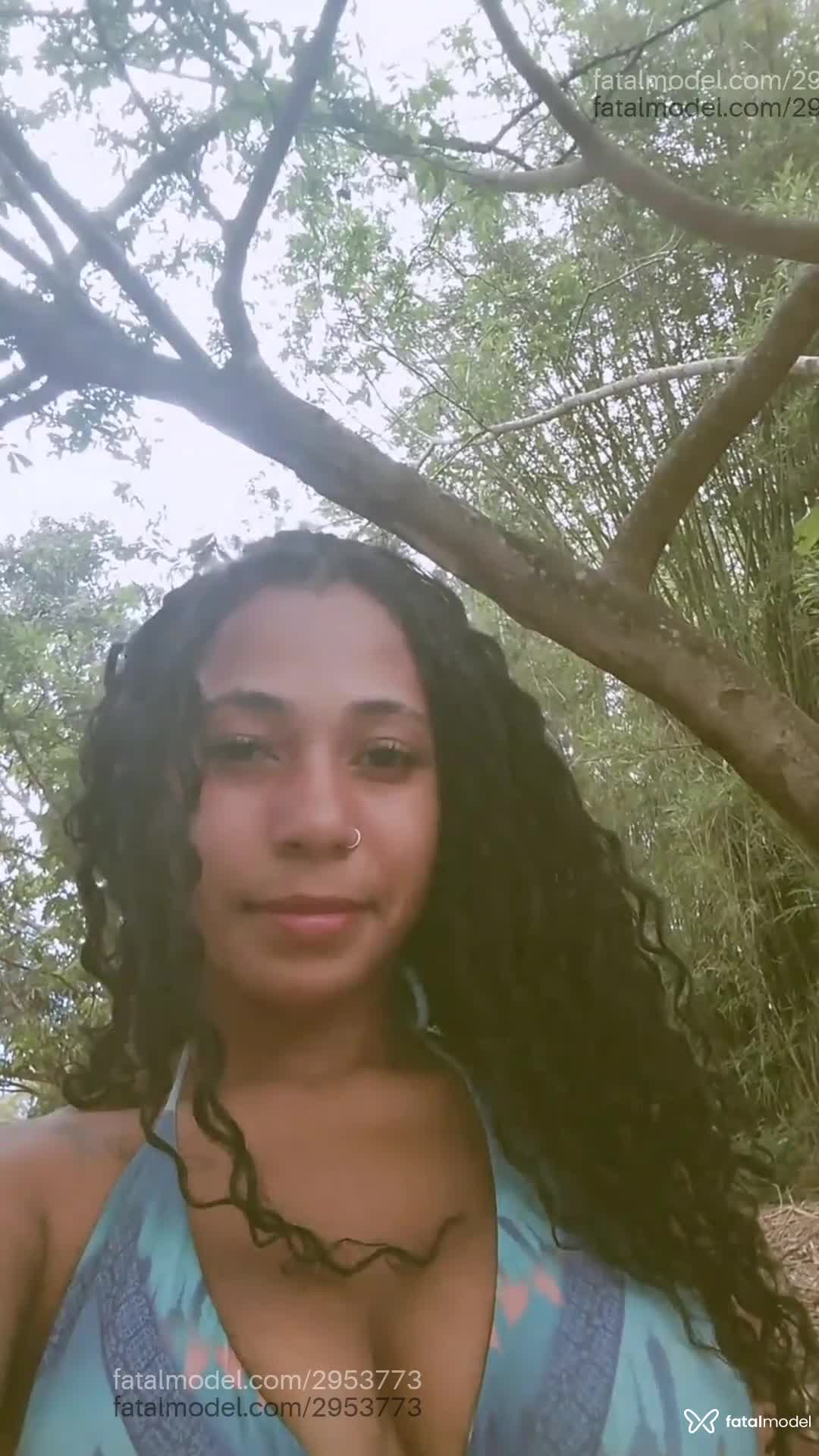 Acompanhante mulher morena (o) de olhos pretos em Virtual - Kelly