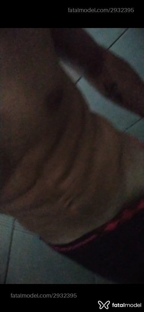 Acompanhante homem com cabelo castanho de olhos castanhos em Marechal Cândido Rondon Acompanhante homem com cabelo castanho de olhos castanhos em Marechal Cândido Rondon - Bruninho