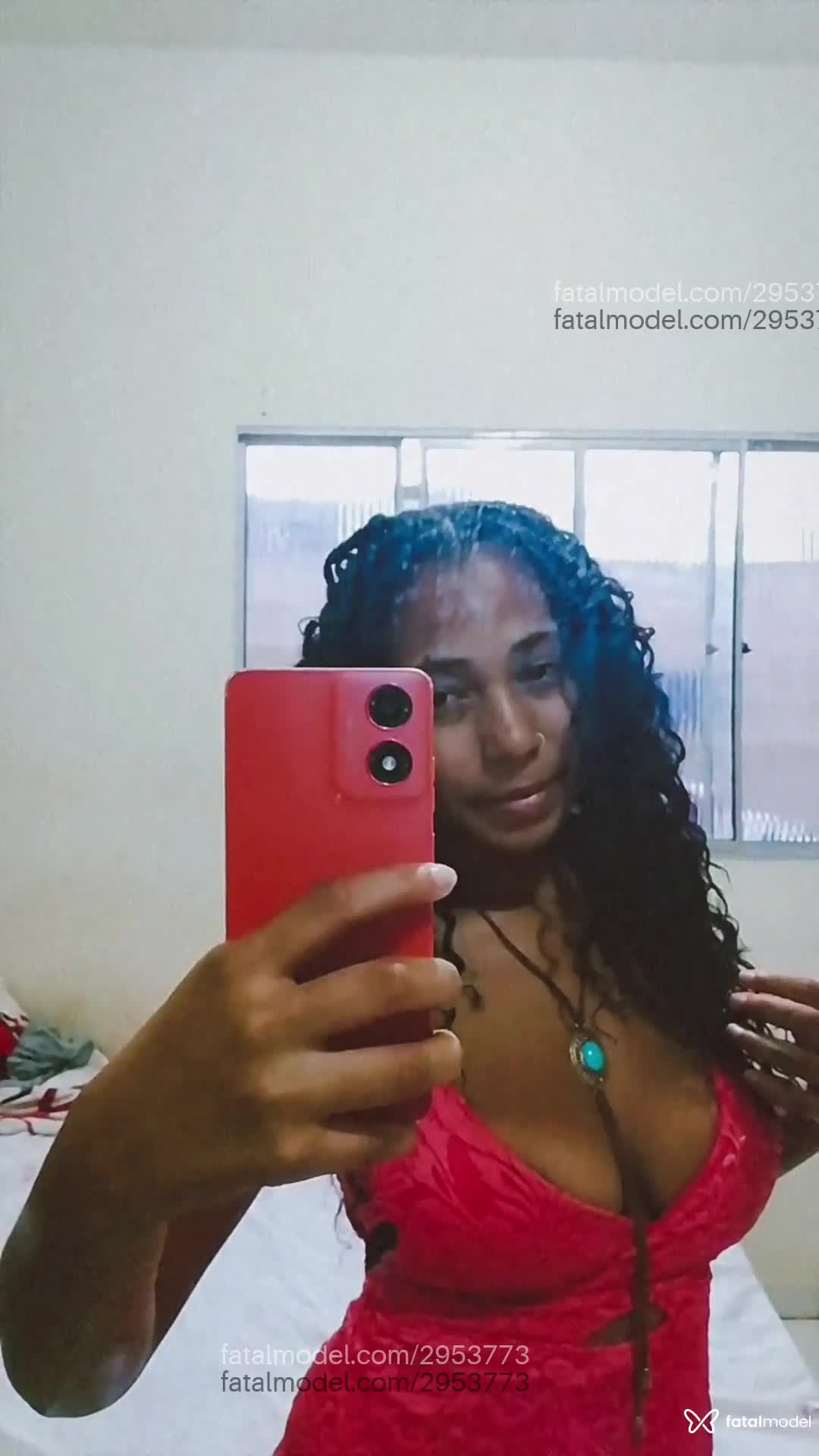 Acompanhante mulher morena (o) de olhos pretos em Virtual - Kelly