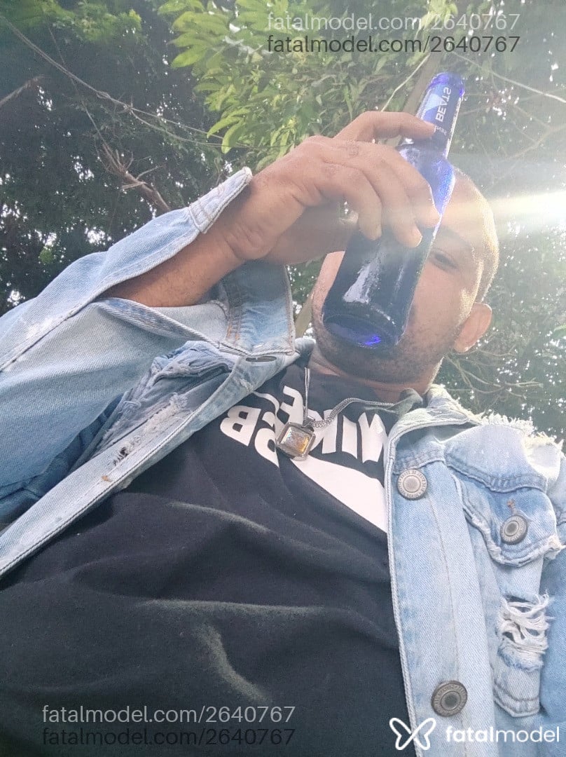 Acompanhante homem morena (o) de olhos pretos em Parauapebas - Luís Henrique