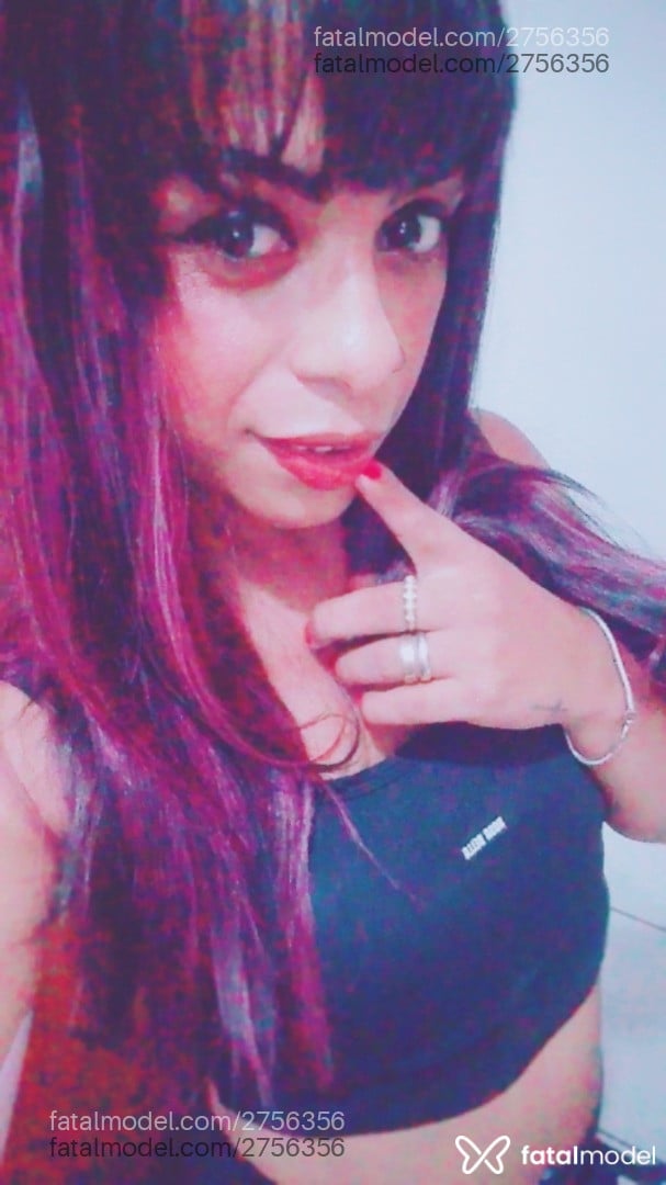 Acompanhante mulher trans com cabelo castanho de olhos castanhos em Santa Rosa - Gaby