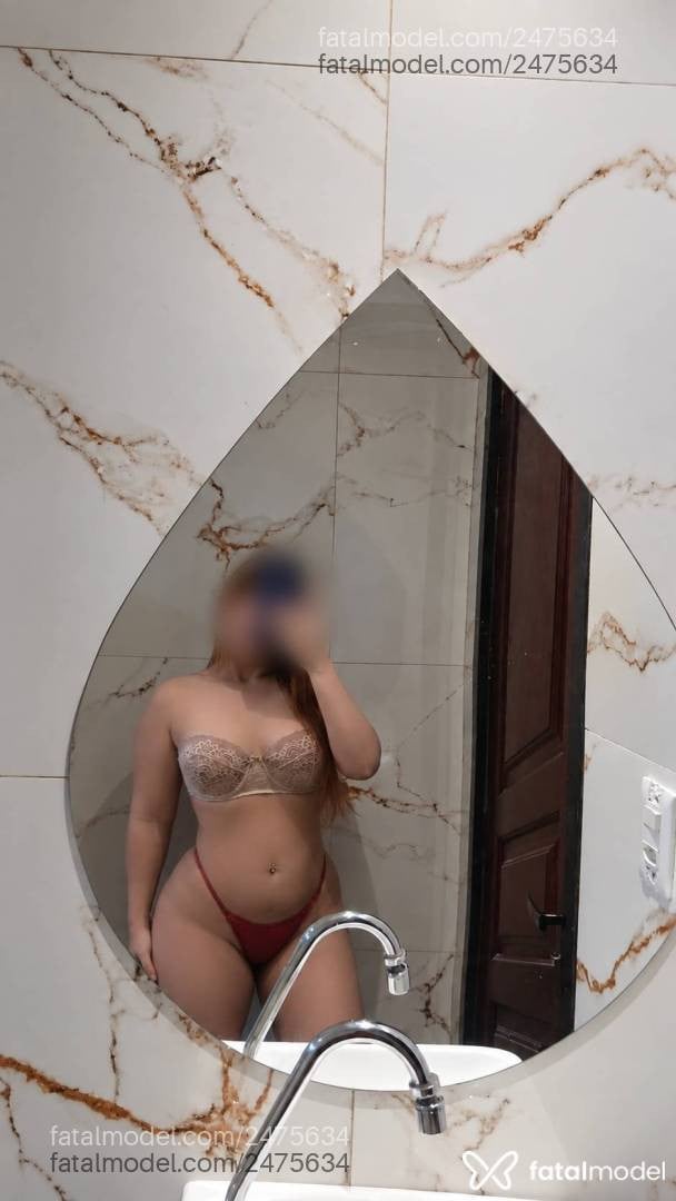 Acompanhante mulher ruiva (o) de olhos castanhos - Maitê Vianna