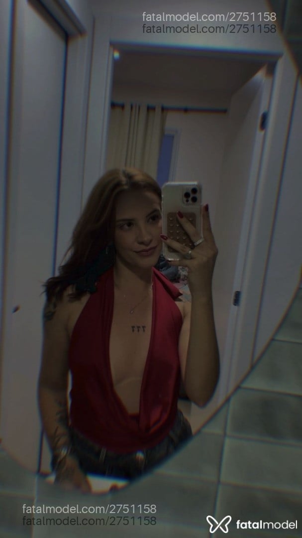 Acompanhante mulher ruiva (o) de olhos pretos em São Paulo Acompanhante mulher ruiva (o) de olhos pretos em São Paulo - Sofia Loren