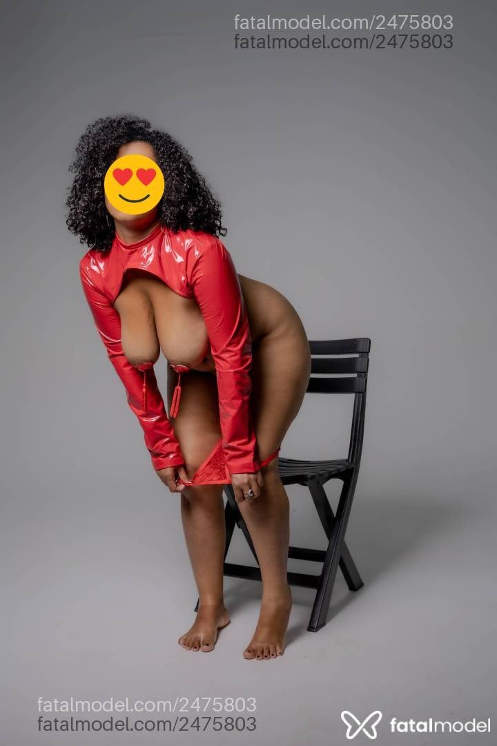Acompanhante mulher morena (o) de olhos castanhos em Uberlândia - Valentina Liz