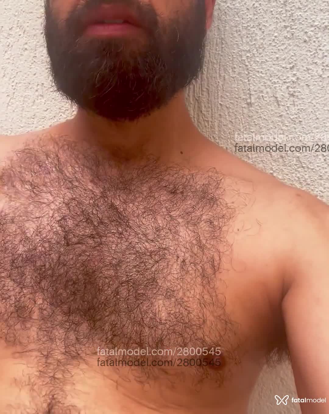 Acompanhante homem morena (o) de olhos pretos - Peludinho Cb Acompanhante homem morena (o) de olhos pretos - Peludinho Cb