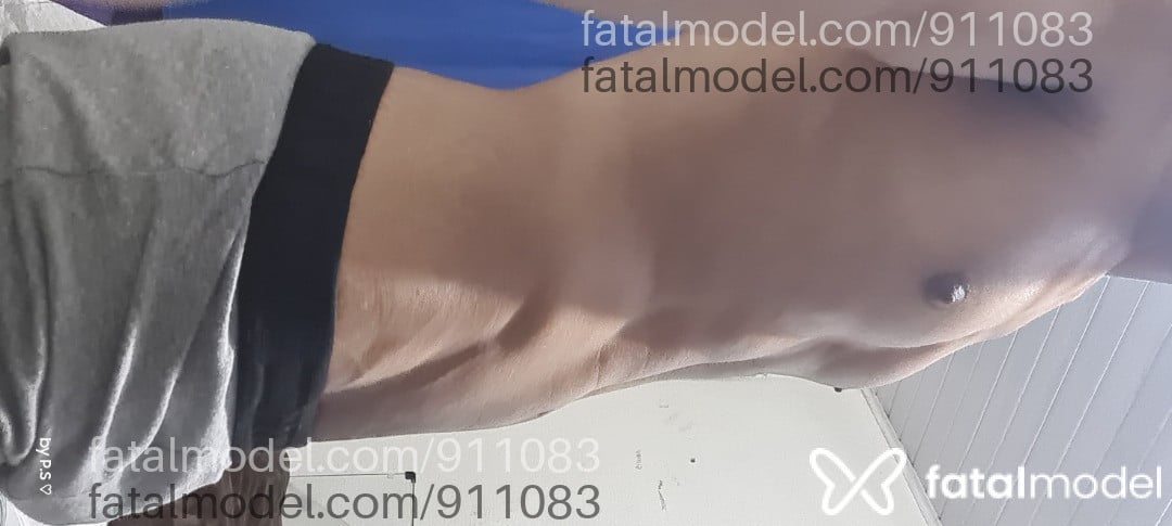 Acompanhante homem com cabelo castanho de olhos castanhos em Londrina Acompanhante homem com cabelo castanho de olhos castanhos em Londrina - Pedro