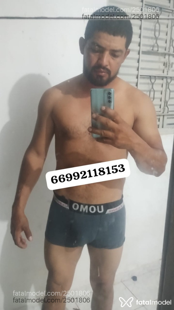 Acompanhante homem morena (o) de olhos pretos - Morenolp