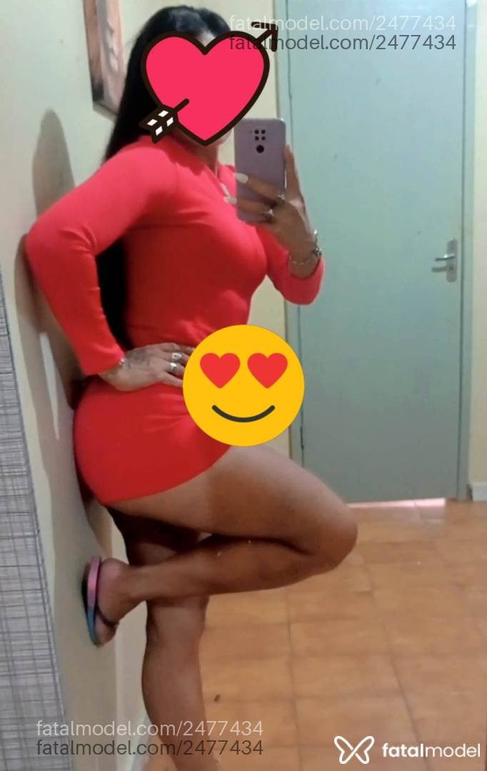Acompanhante mulher com cabelo castanho de olhos castanhos - Kamila