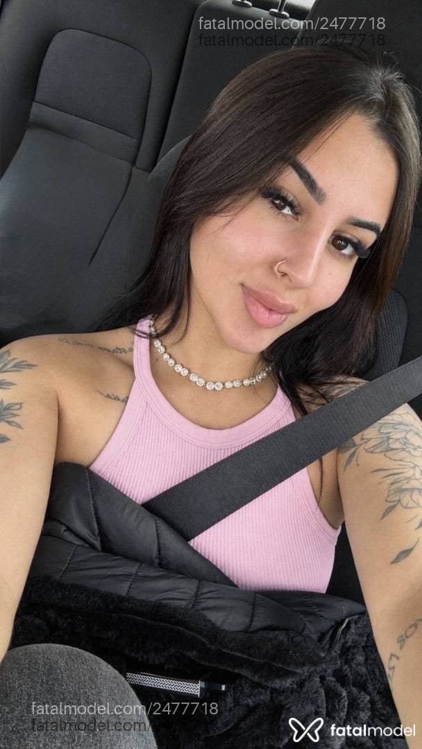 Acompanhante mulher morena (o) de olhos castanhos - Heloisa Anjos