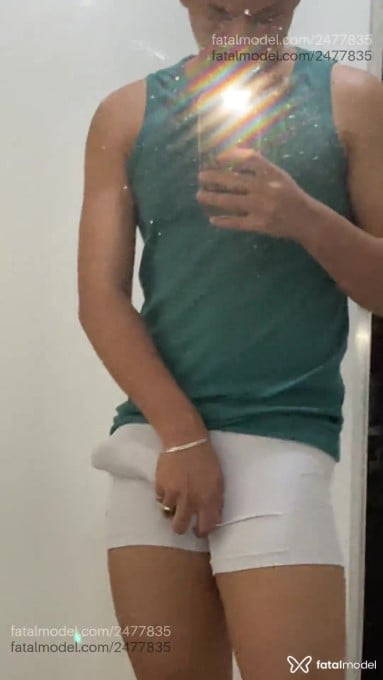 Acompanhante homem com cabelo castanho de olhos castanhos em Rio de Janeiro - Lucas