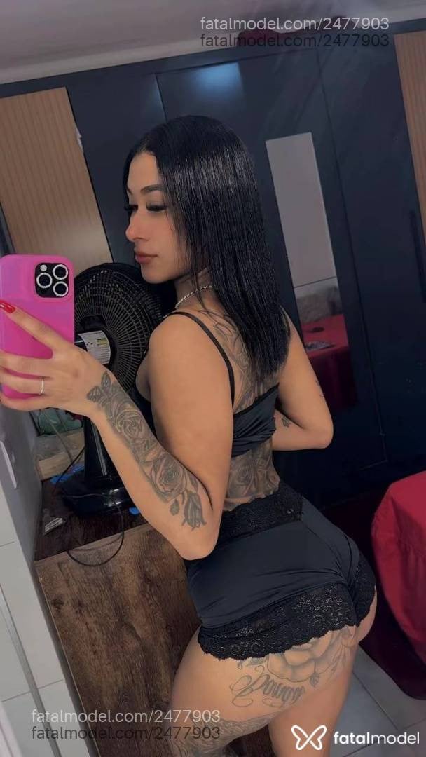 Acompanhante mulher morena (o) de olhos pretos - Jade Lima