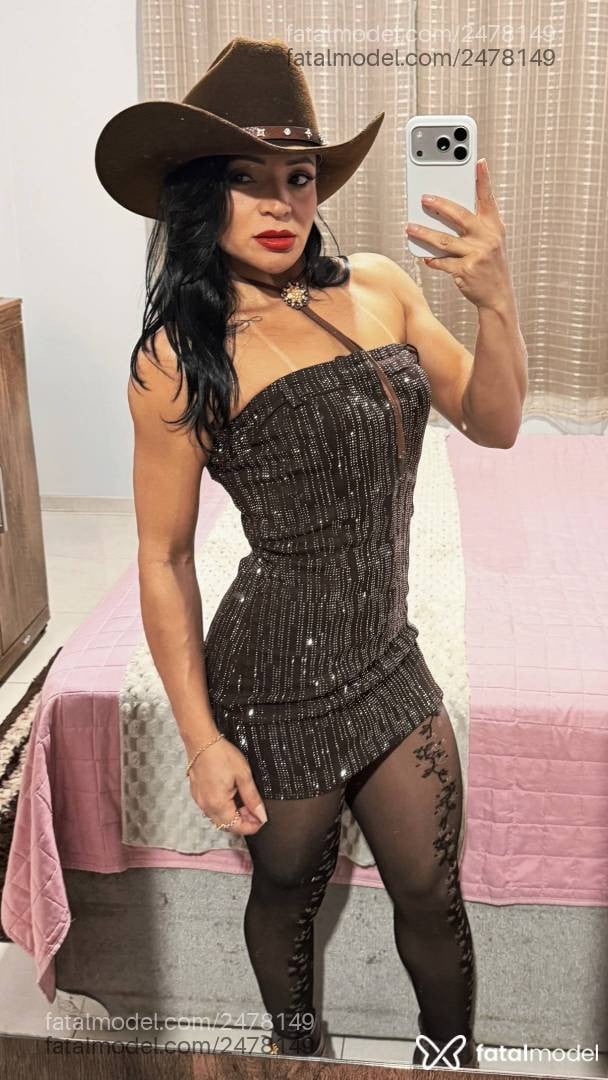 Acompanhante mulher morena (o) de olhos castanhos - Seninhaaa