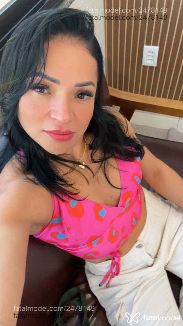Acompanhante mulher morena (o) de olhos castanhos - Seninhaaa