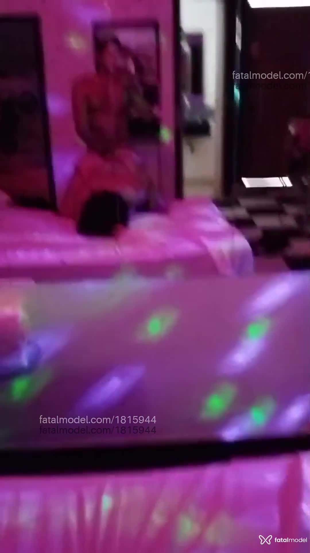 Acompanhante mulher morena (o) de olhos castanhos em Natal Acompanhante mulher morena (o) de olhos castanhos em Natal - Anna