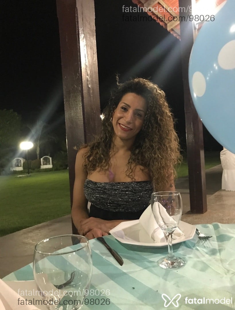 Acompanhante mulher trans morena (o) de olhos pretos em Cuiabá - Ferdi Nanda