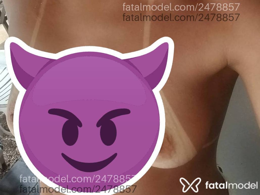 Acompanhante mulher morena (o) de olhos castanhos - Carla Sousa