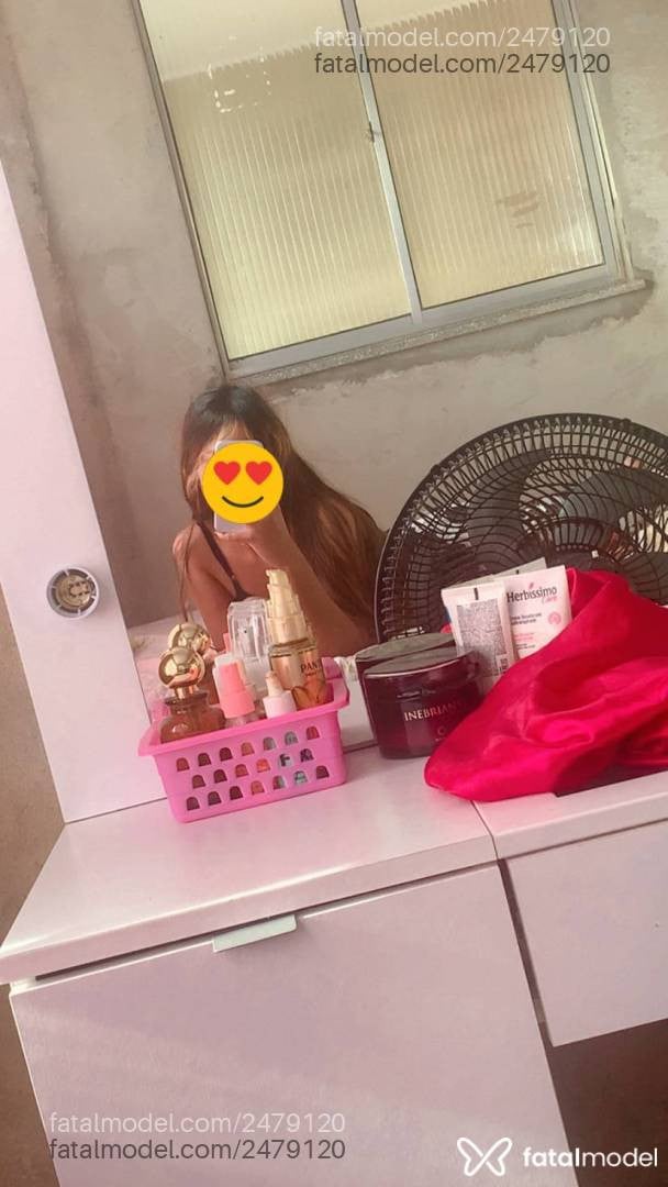 Acompanhante mulher morena (o) de olhos pretos em São Luís - Ludovica