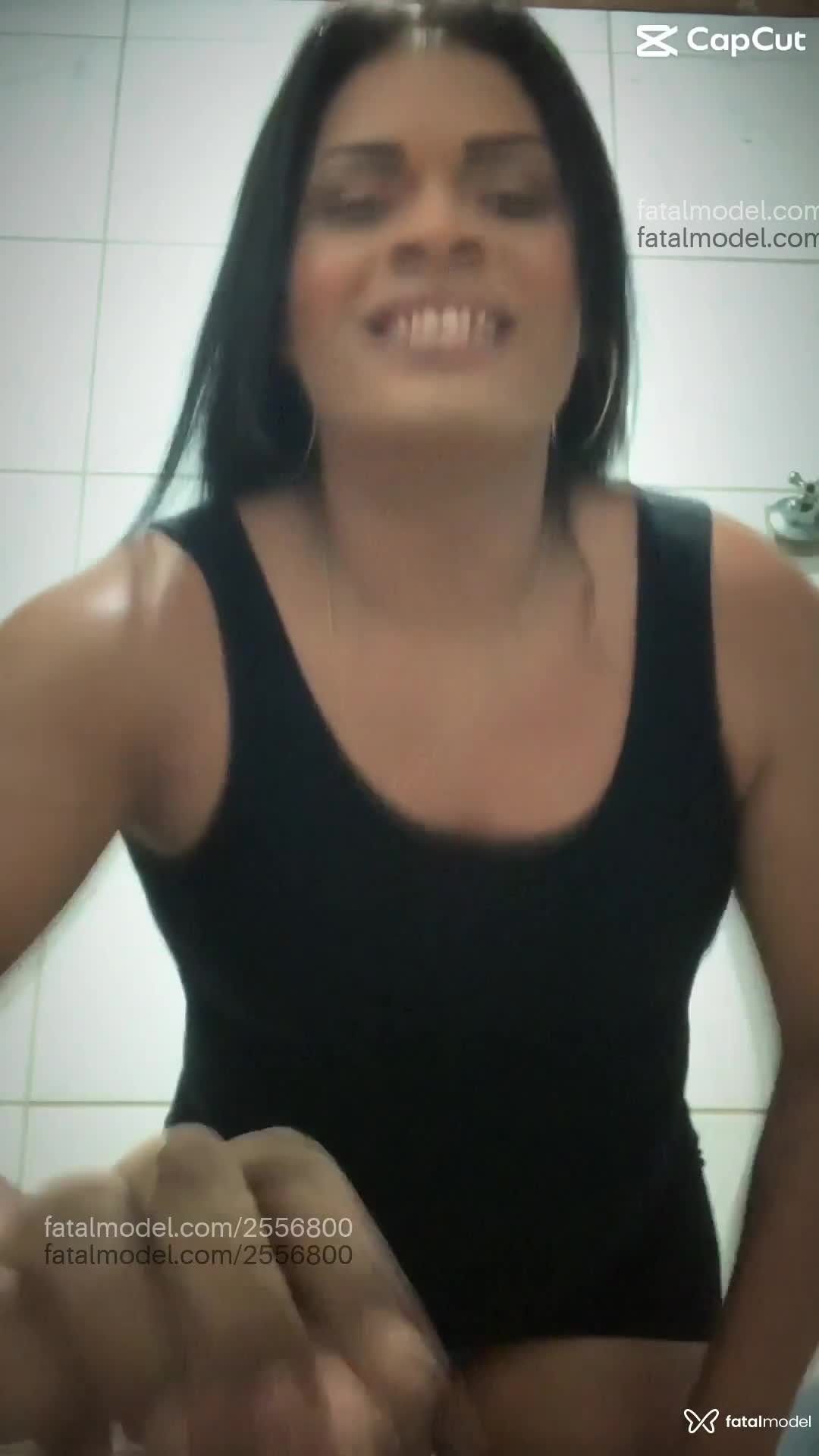 Acompanhante mulher trans morena (o) de olhos castanhos em Penápolis - Alexya Tenório