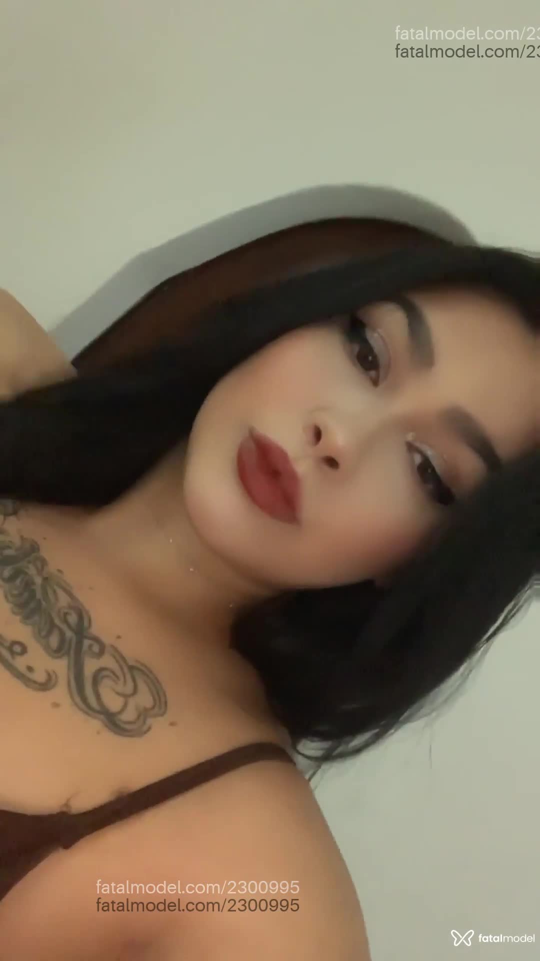Acompanhante mulher morena (o) de olhos castanhos em Joinville - Thais