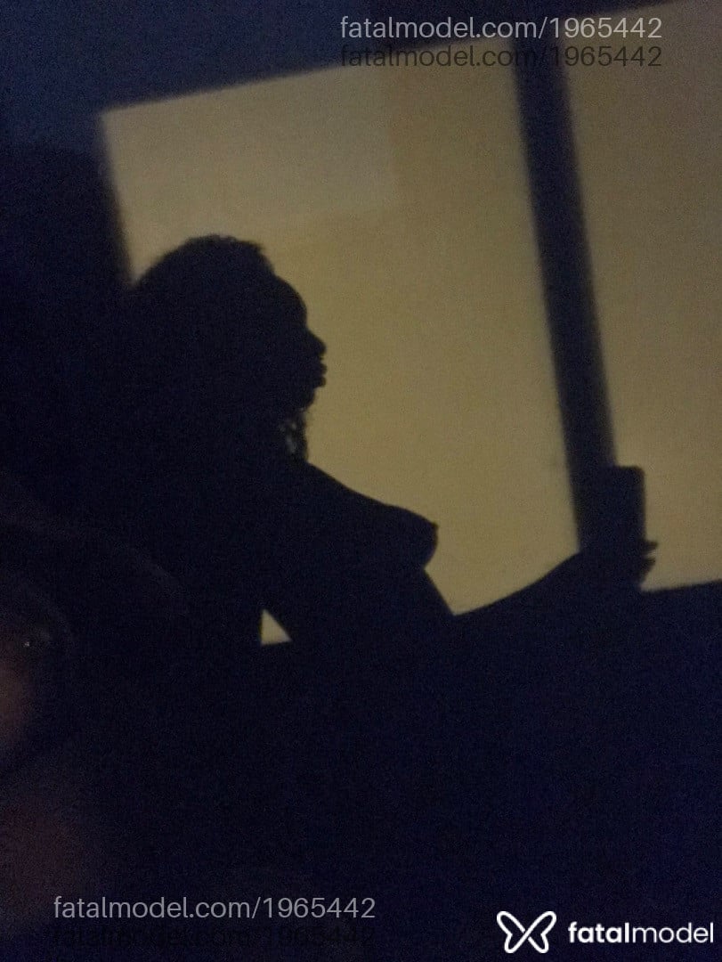 Acompanhante mulher com cabelo castanho de olhos pretos em Porto Alegre - Babypreta