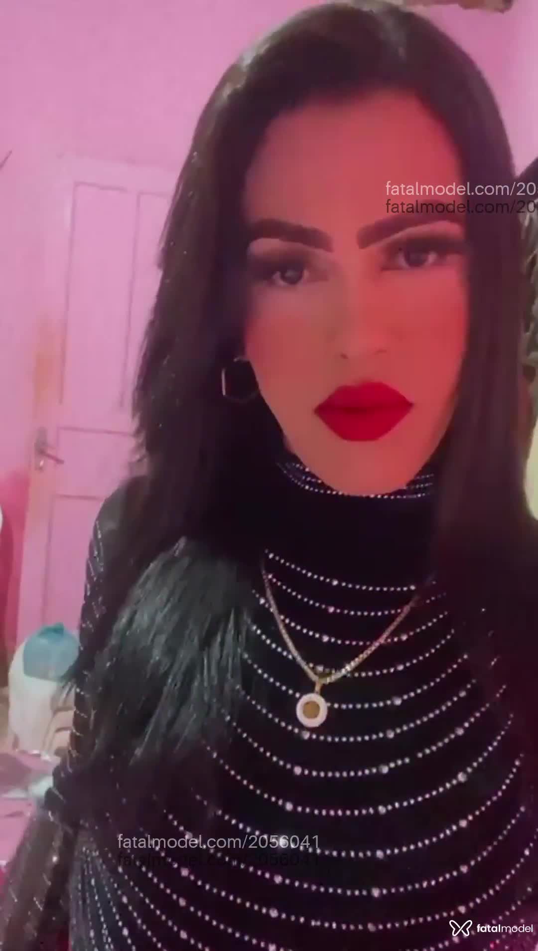 Acompanhante mulher trans morena (o) de olhos pretos em Parauapebas Acompanhante mulher trans morena (o) de olhos pretos em Parauapebas - Valentina