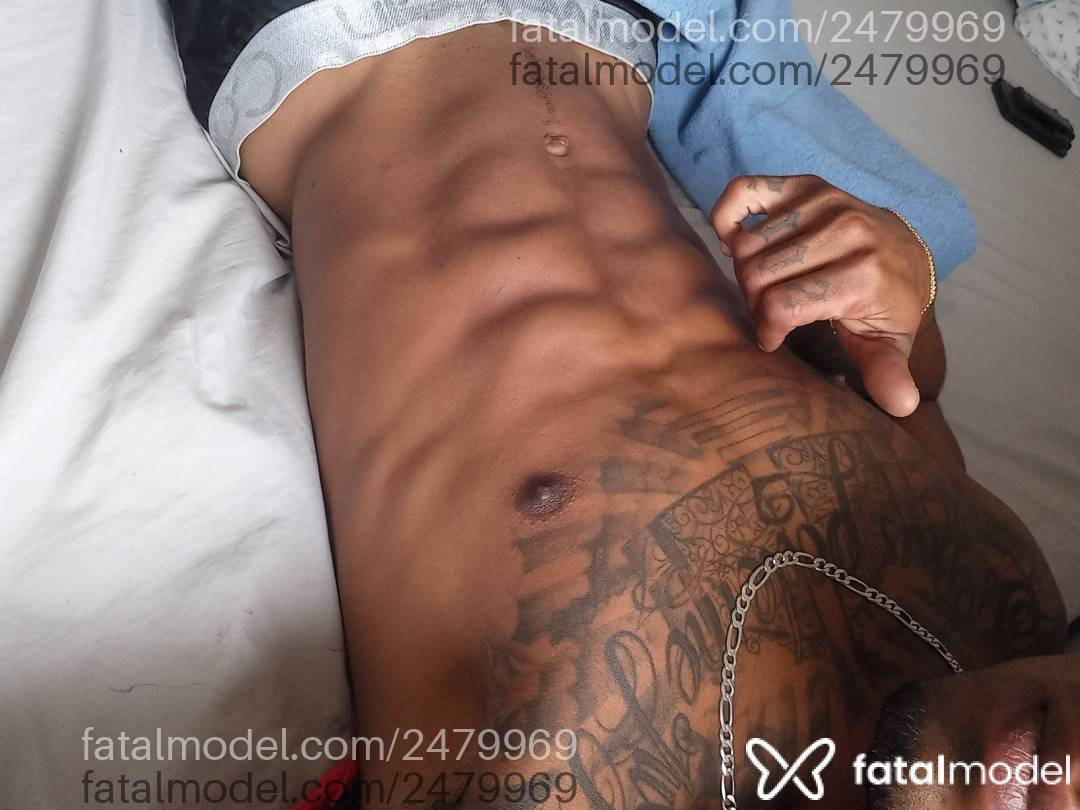 Acompanhante homem morena (o) de olhos castanhos em Florianópolis - Blessed