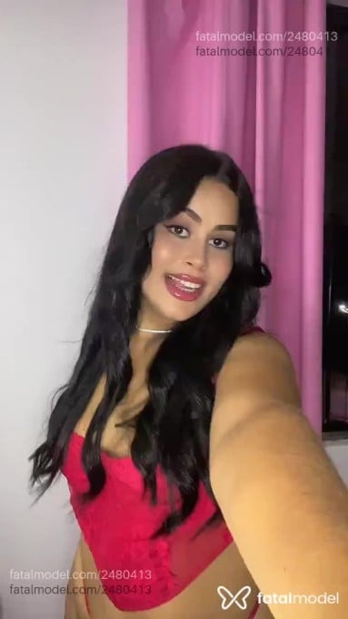 Acompanhante mulher com cabelo castanho de olhos castanhos em Balneário Camboriú - Anaaa