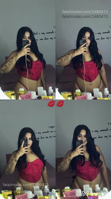 Acompanhante mulher com cabelo castanho de olhos castanhos em Balneário Camboriú - Anaaa