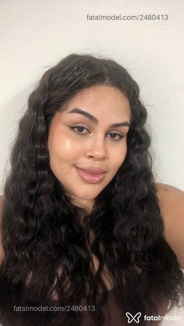 Acompanhante mulher com cabelo castanho de olhos castanhos - Anaaa
