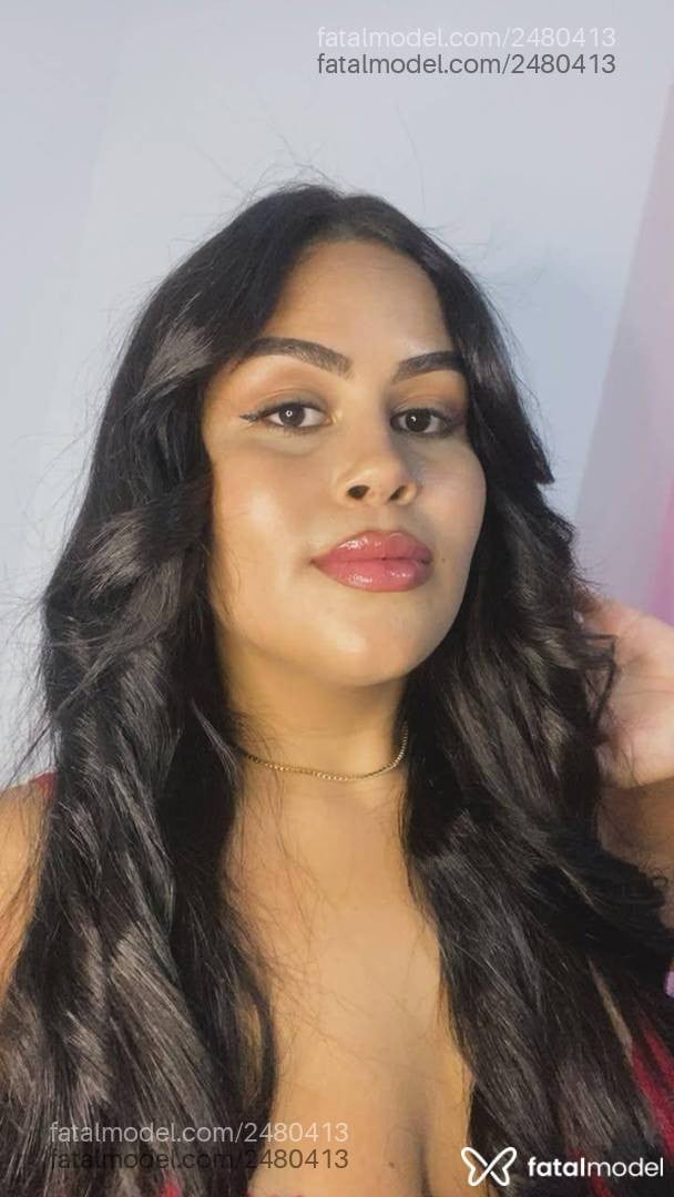 Acompanhante mulher com cabelo castanho de olhos castanhos em Balneário Camboriú - Anaaa