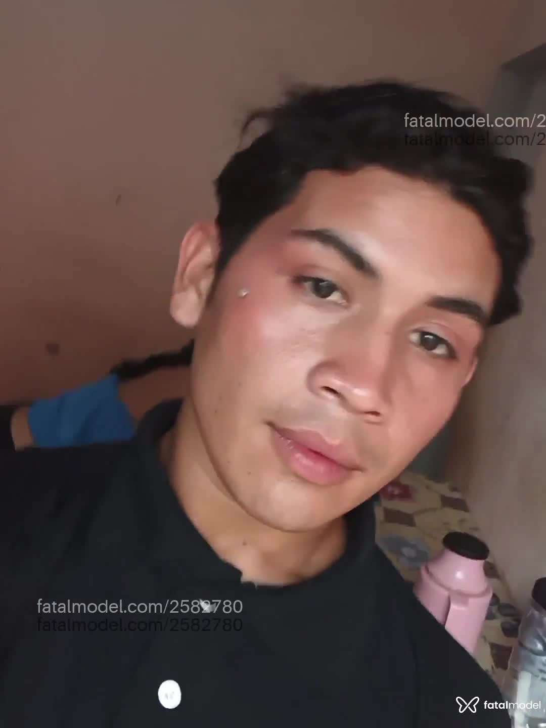 Acompanhante homem morena (o) de olhos pretos em São Paulo Acompanhante homem morena (o) de olhos pretos em São Paulo - Angel