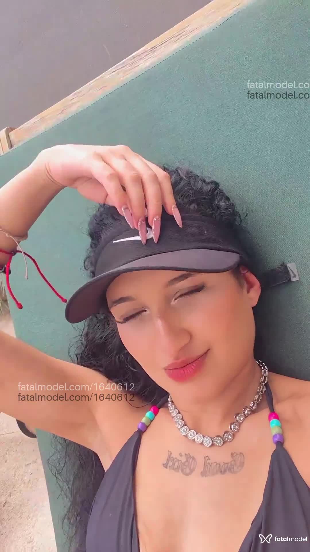 Acompanhante mulher morena (o) de olhos azuis em São Paulo - Safira Mel