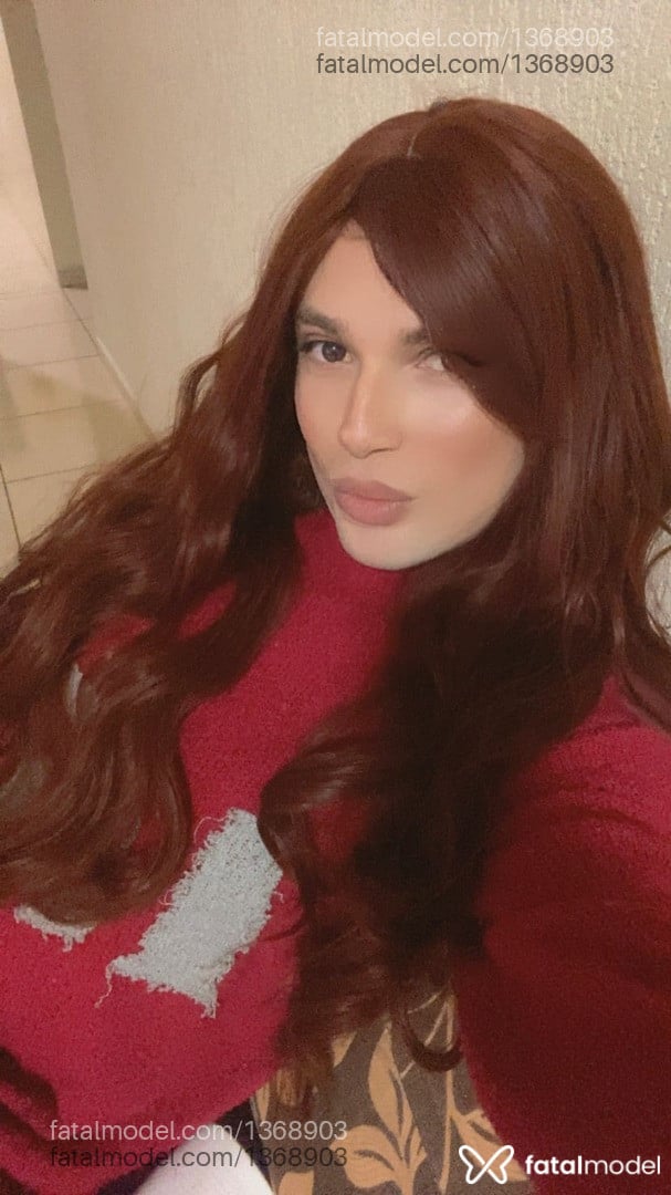 Acompanhante travesti loira (o) de olhos pretos em Maringá - Gabriela Lima