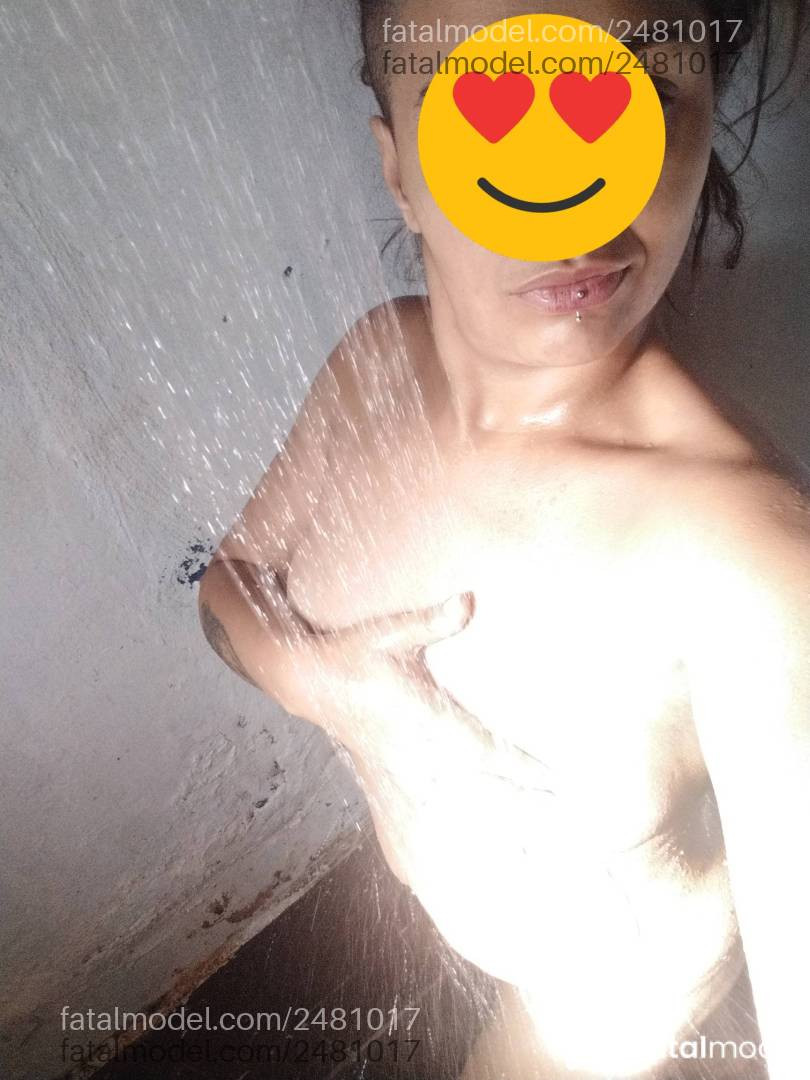 Acompanhante mulher com cabelo castanho de olhos castanhos em Cianorte Acompanhante mulher com cabelo castanho de olhos castanhos em Cianorte - Lindamorena